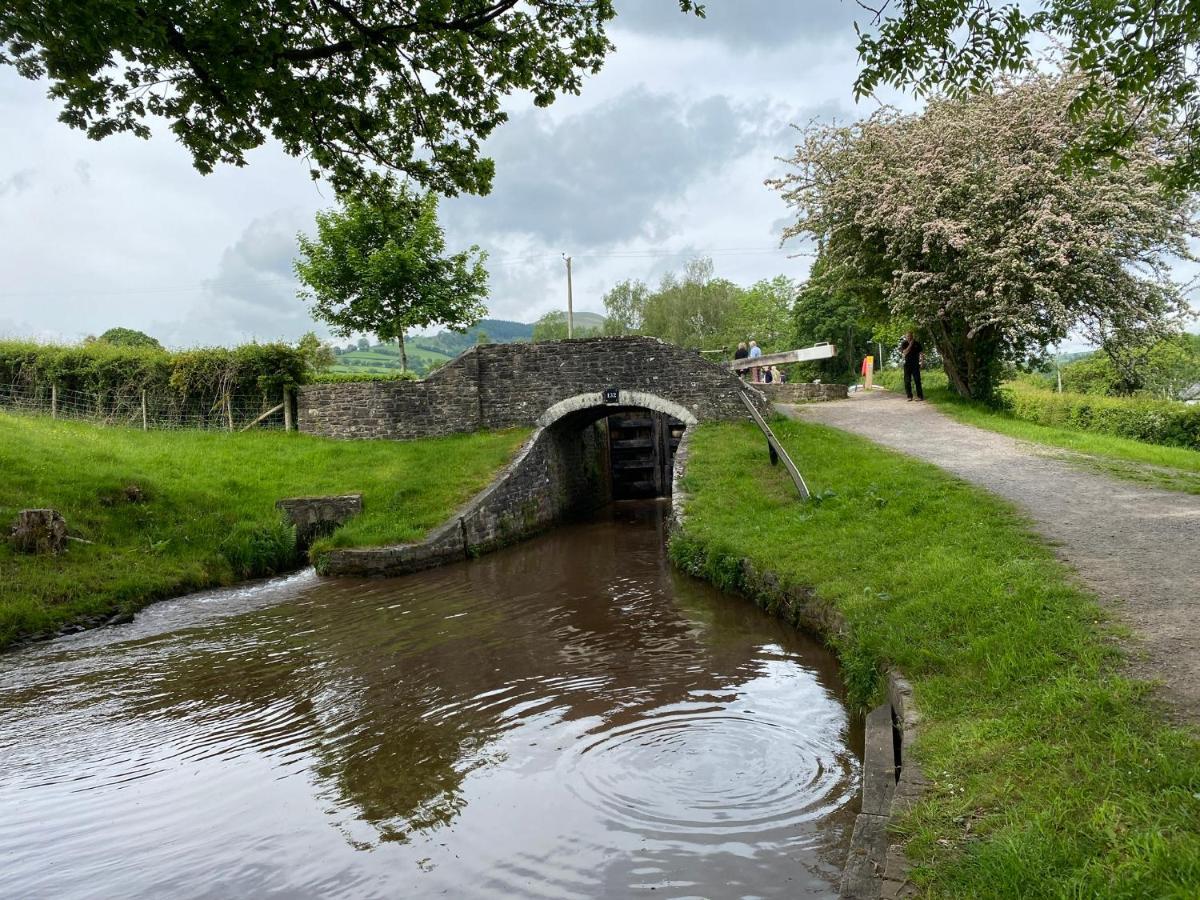 فيلا Pant Llwyd Farm Llangynidr المظهر الخارجي الصورة
